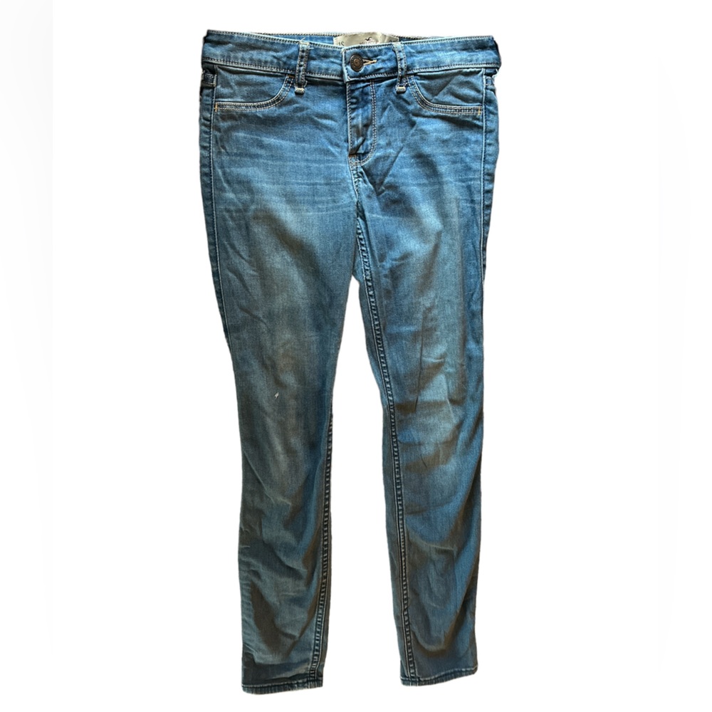 Women’s Size 25 wide x 27 long Hollister Jeans